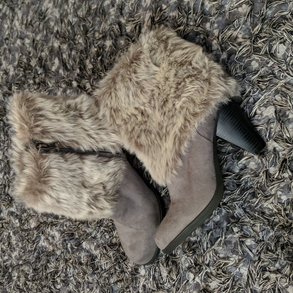 Fuzzy Heeled Booties